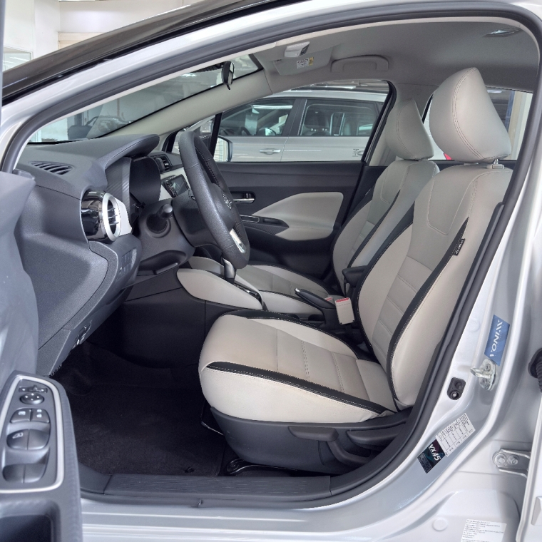 nissan versa 1.6 16v flex exclusive xtronic 4p automatico 2025