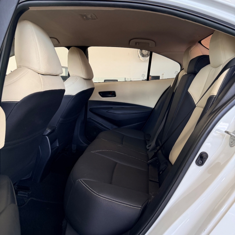 corolla gli 2.0 cvt flex7