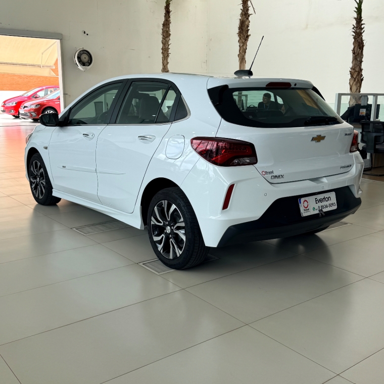 onix premier 1.0 turbo5