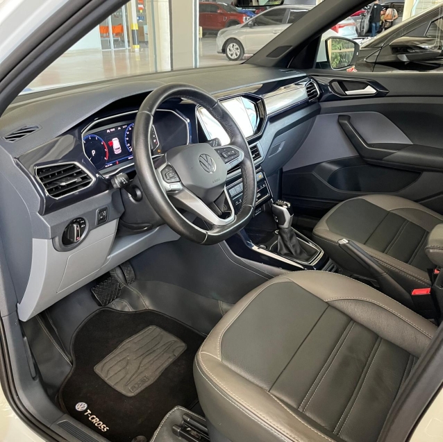 volkswagen t-cross 1.0 200 tsi total flex comfortline automatico 4p manual 20235