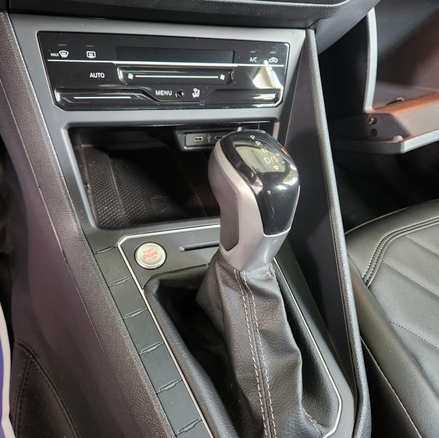 VIRTUS 1.4 250 TSI EXCLUSIVE AUTOMÁTICO9