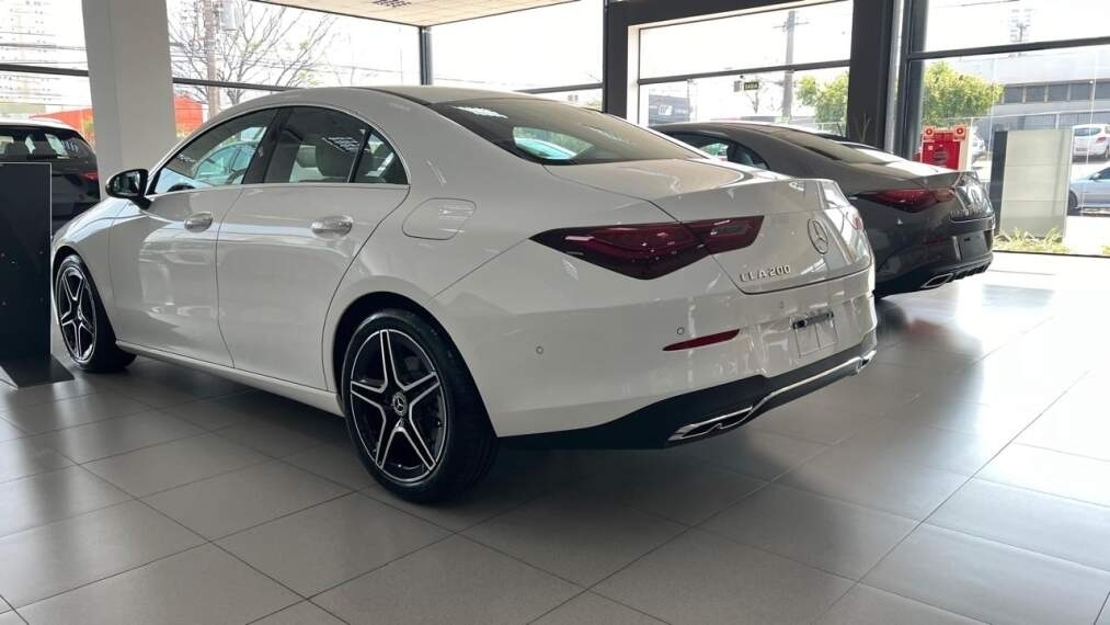 mercedes-benz cla 200 1.3 mhev 7g-dct gasolina 4p automatico 2025