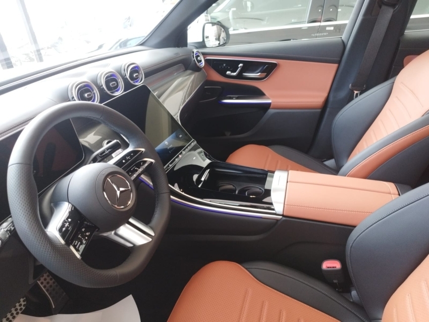 c 300 4formatic amg line