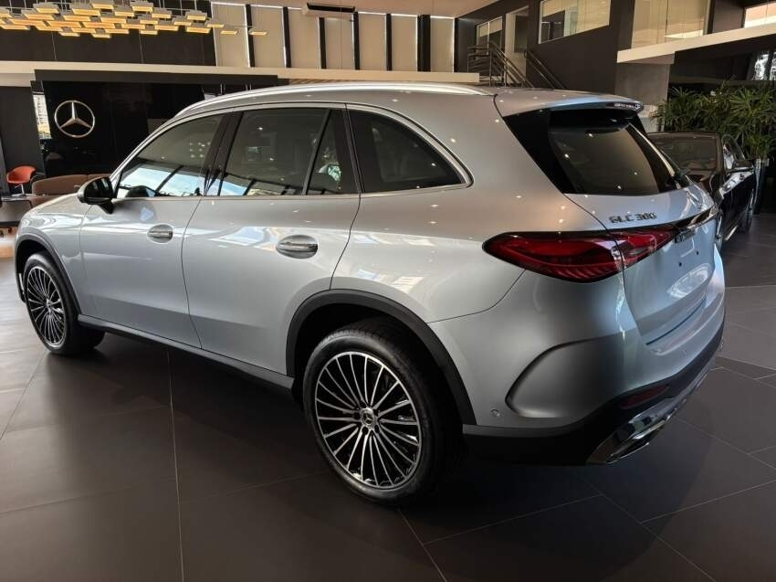 c 300 4formatic amg line