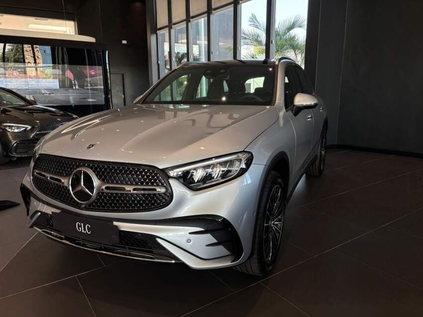 c 300 4formatic amg line