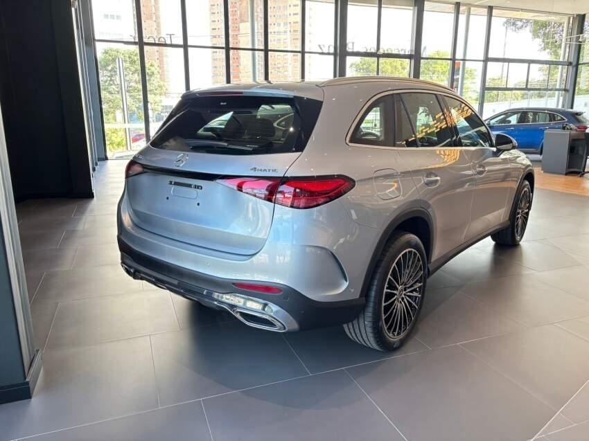 c 300 4formatic amg line