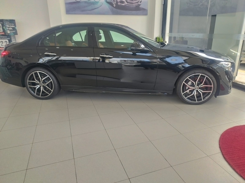 c300 2025