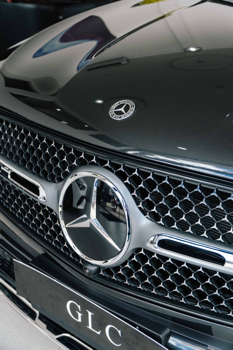 glc 300 coupe amg line
