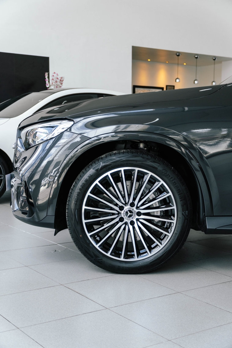 glc 300 coupe amg line