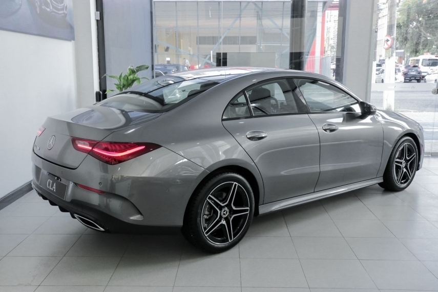 cla200 zero km  emplacamento gratis