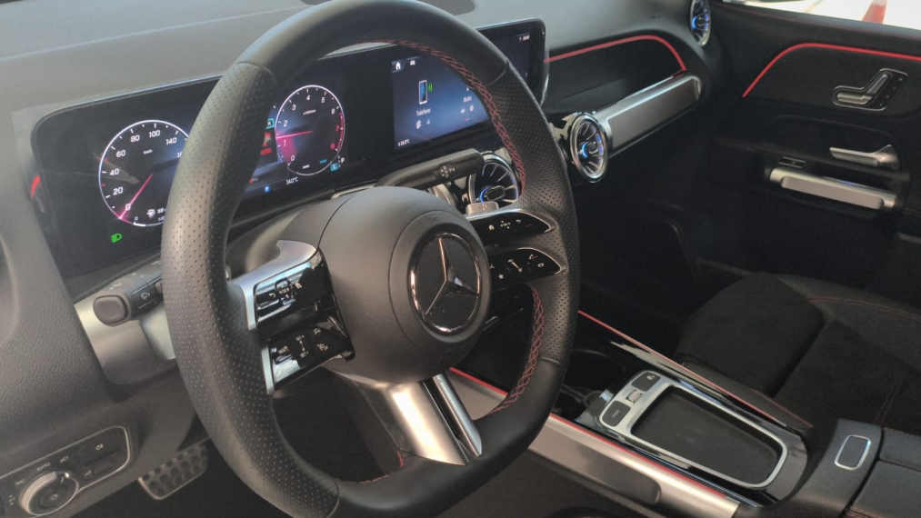 glb 220  amg line 2024/2025 r$ 375.900,00 a vista