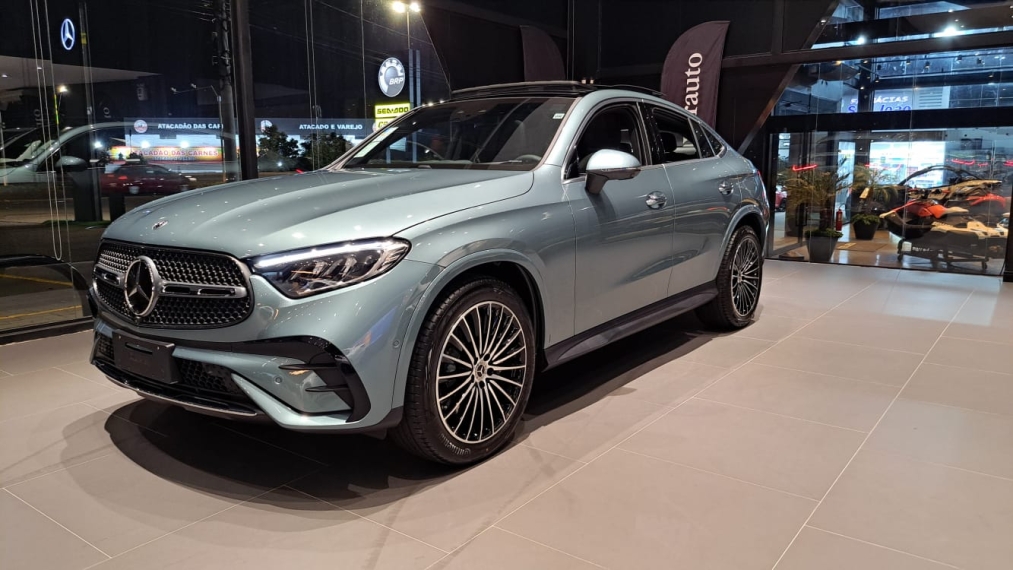 glc300 coupe r$ 549.900,00