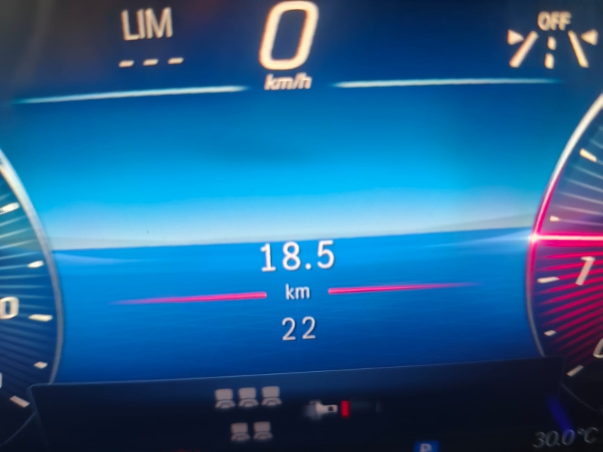 glb220 amg line 20252