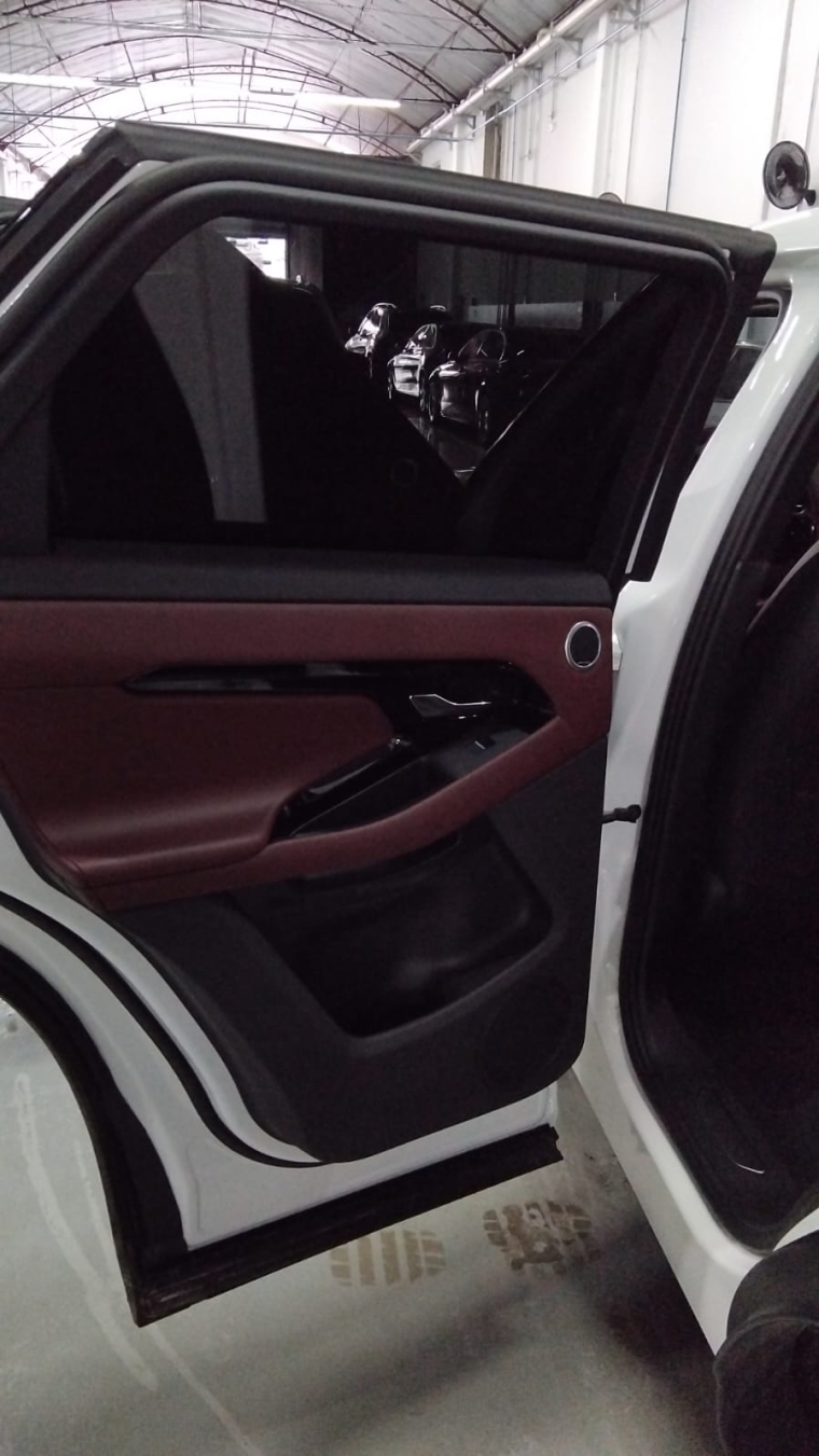 lr/ evoque  2024/202510
