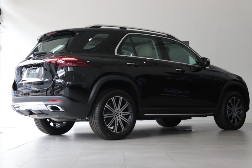 GLE450D SUV R$ 789.900,0012