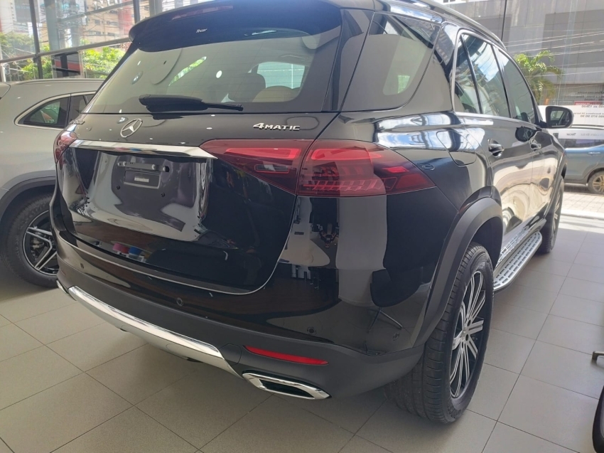 GLE450D SUV R$ 789.900,0013