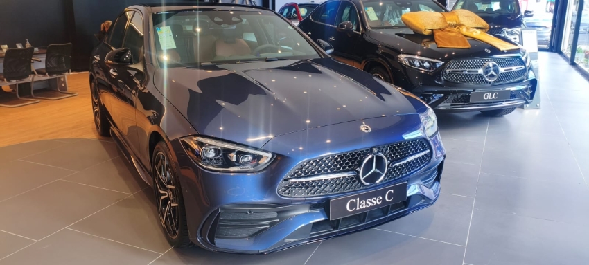 C300 AMG LINE R$ 469.900,001