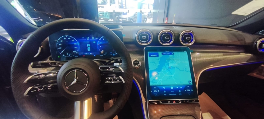 C300 AMG LINE R$ 469.900,005