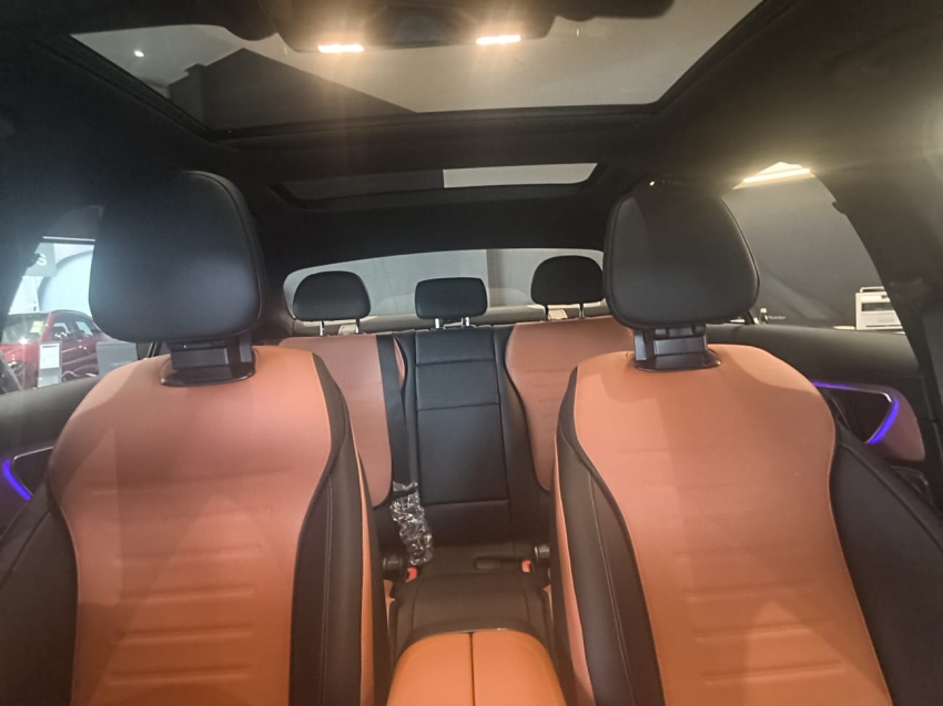 C300 AMG LINE R$ 469.900,007