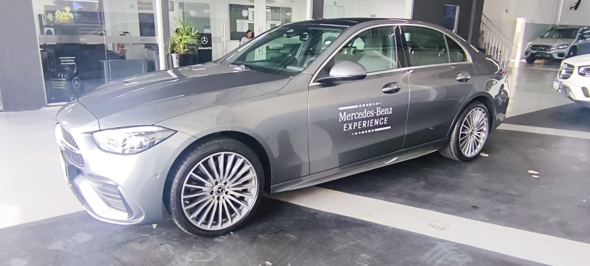 C200 TEST DRIVE R$ 329.900,00