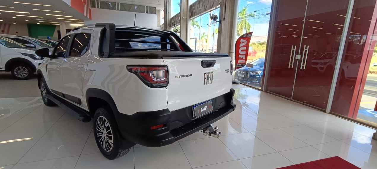 fiat strada 1.3 firefly flex ranch cd cvt 2023 fiat strada 1.3 firefly flex ranch cd cvt 2023