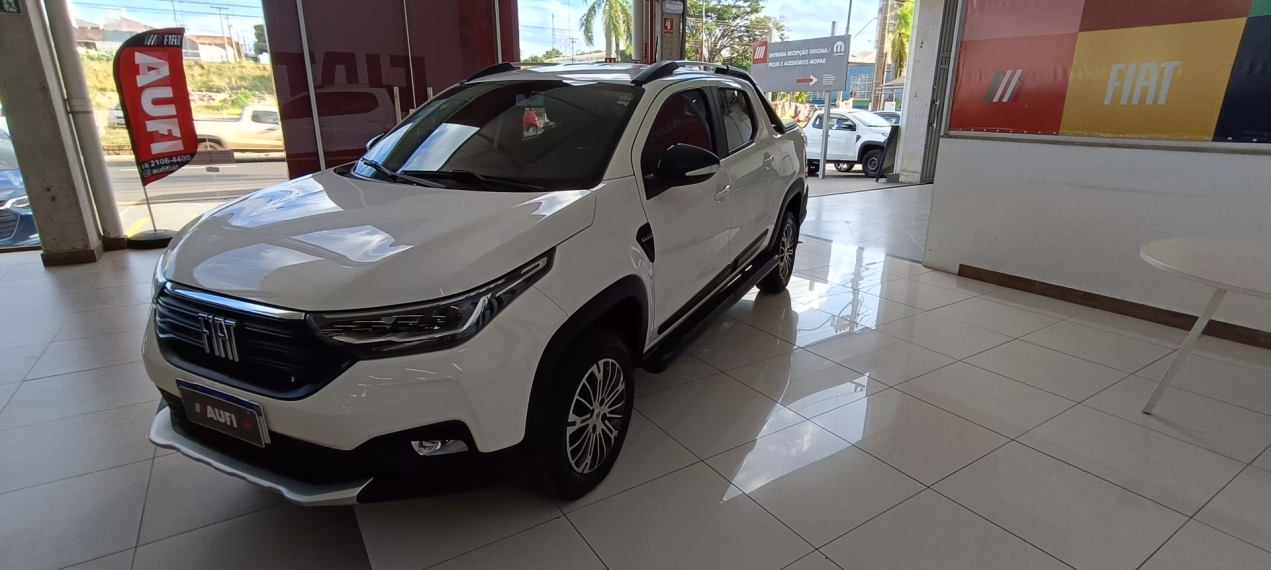 fiat strada 1.3 firefly flex ranch cd cvt 2023 fiat strada 1.3 firefly flex ranch cd cvt 2023