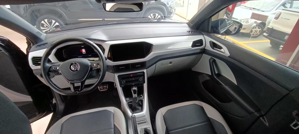 volkswagen t-cross 1.4 250 tsi total flex highline automatico 4p 2021 volkswagen t-cross 1.4 250 tsi total flex highline automatico 4p 2021