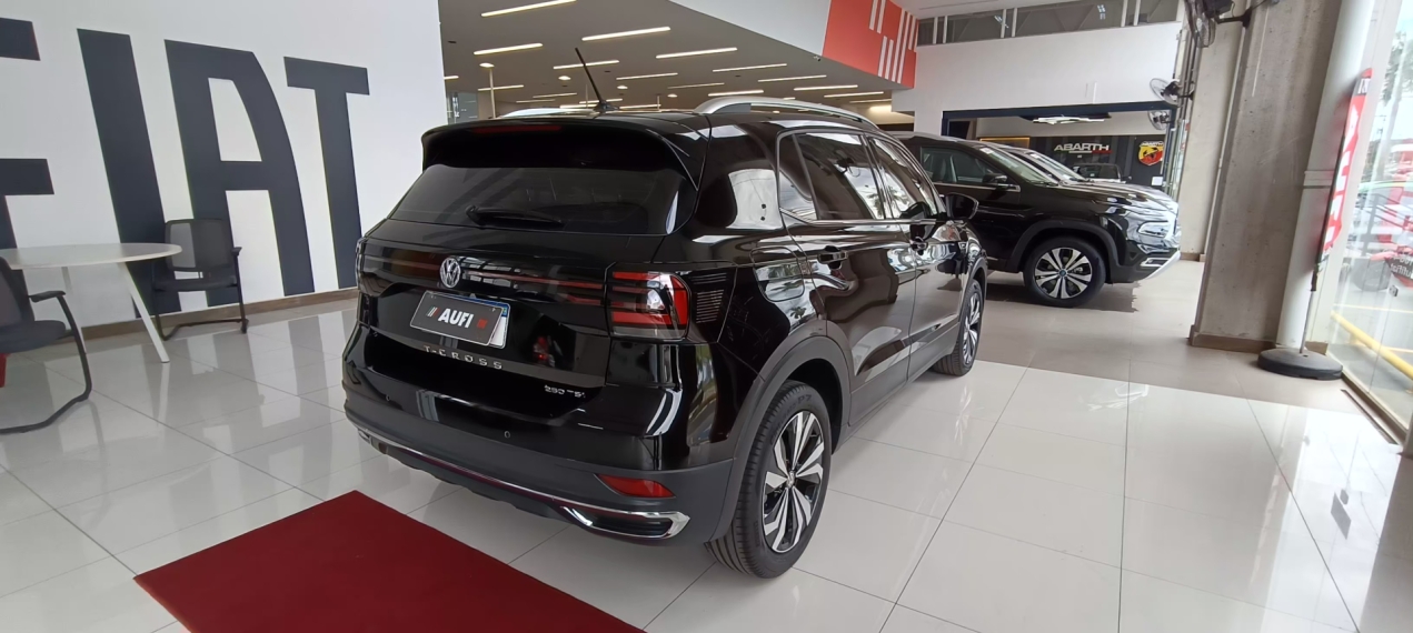 volkswagen t-cross 1.4 250 tsi total flex highline automatico 4p 2021 volkswagen t-cross 1.4 250 tsi total flex highline automatico 4p 2021