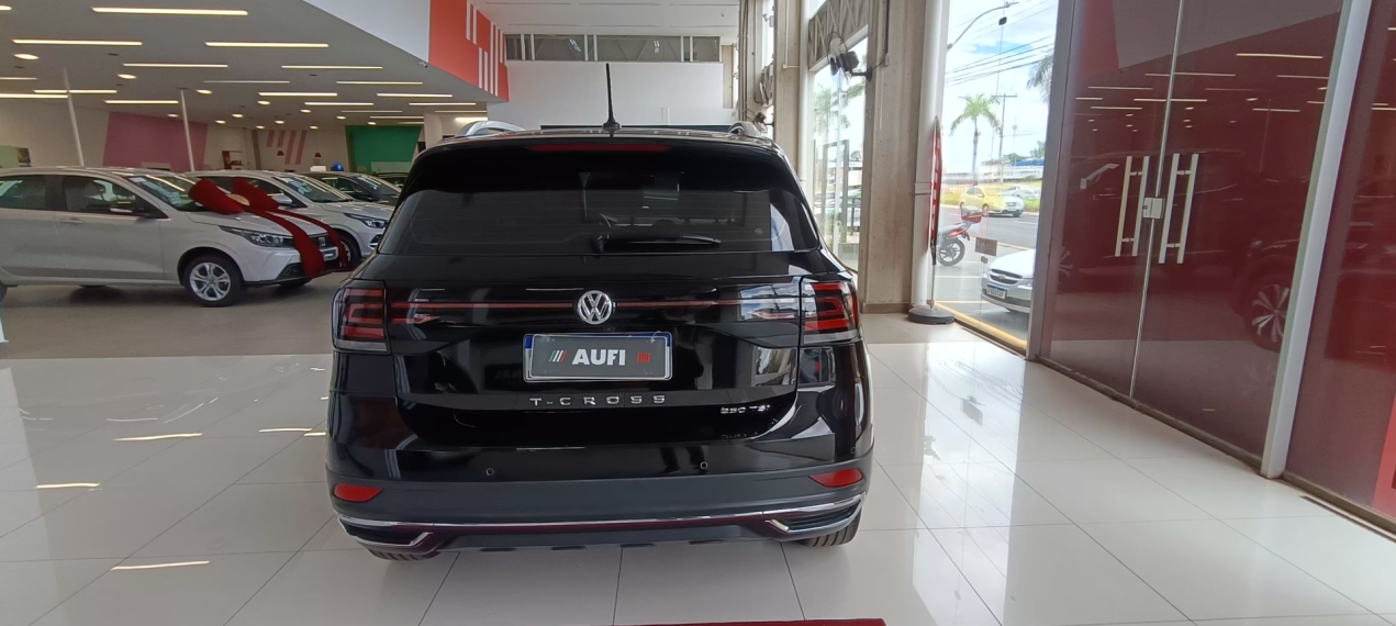volkswagen t-cross 1.4 250 tsi total flex highline automatico 4p 2021 volkswagen t-cross 1.4 250 tsi total flex highline automatico 4p 2021
