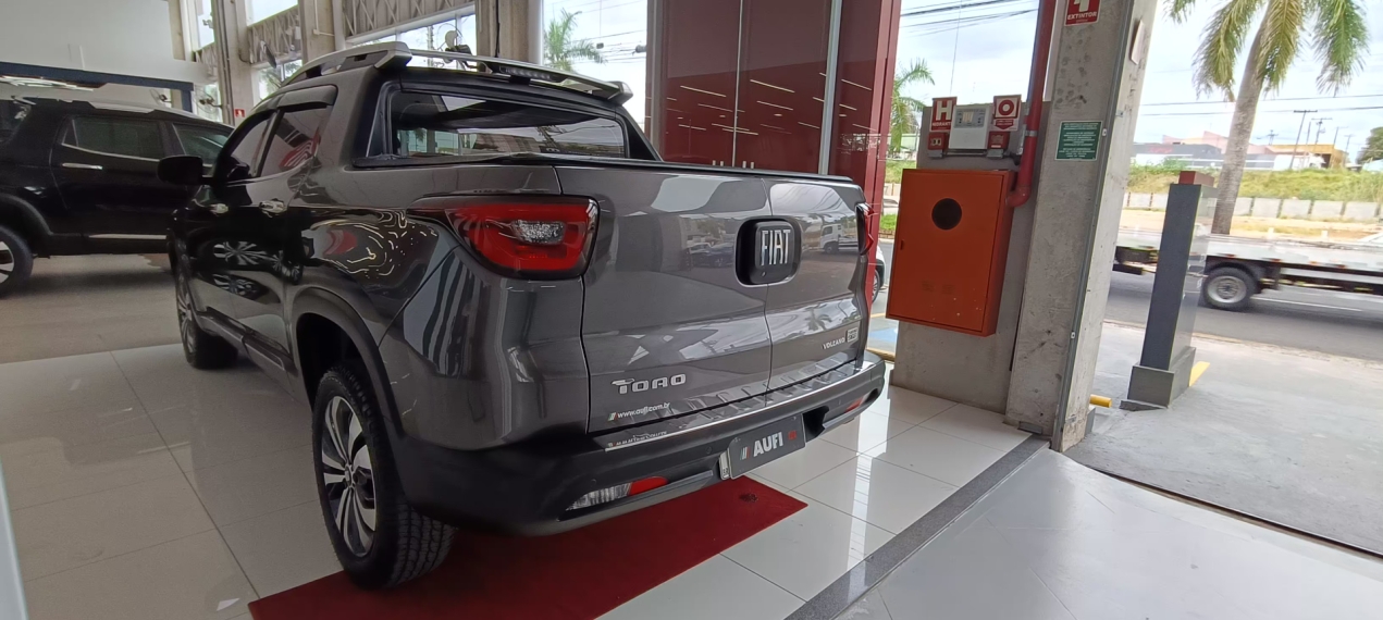 fiat toro 1.3 turbo 270 flex volcano at6 4p automatico 2022 fiat toro 1.3 turbo 270 flex volcano at6 4p automatico 2022