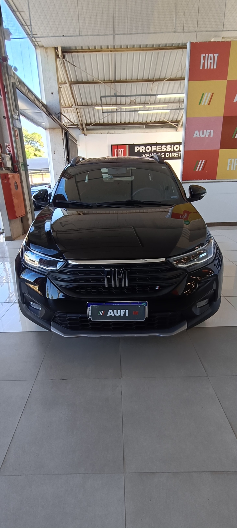 fiat strada 1.3 firefly flex volcano cd cvt 4p automatico 2023 fiat strada 1.3 firefly flex volcano cd cvt 4p automatico 2023