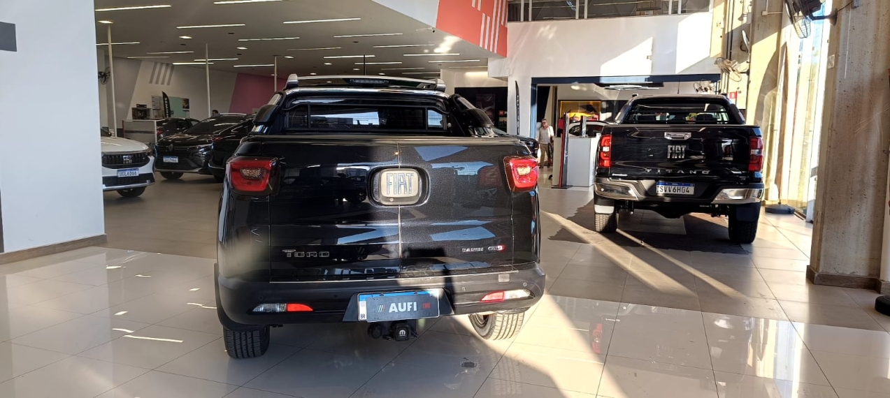 fiat toro 2.0 16v turbo diesel ranch 4wd at9 4p automatico 20195