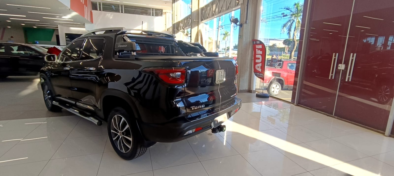 fiat toro 2.0 16v turbo diesel ranch 4wd at9 4p automatico 20196