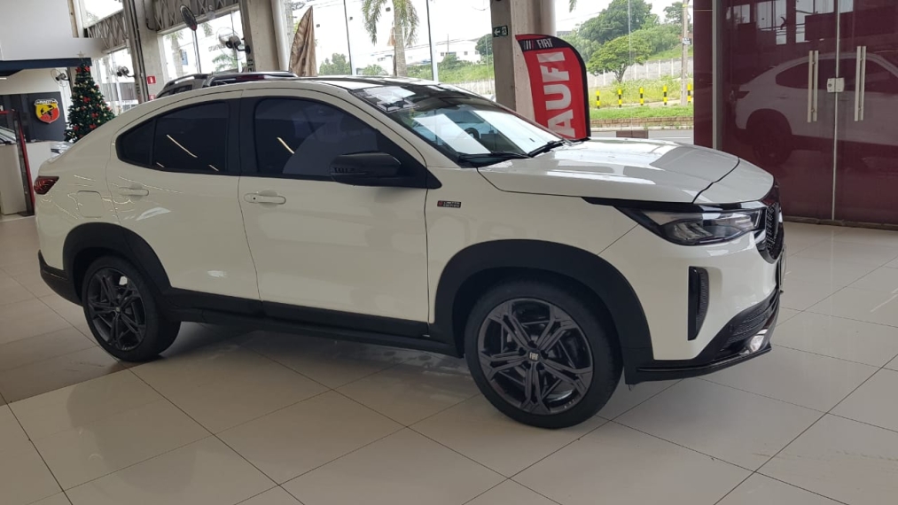 fiat fastback 1.3 turbo 270 flex limited edition at6 5p automatico 20231