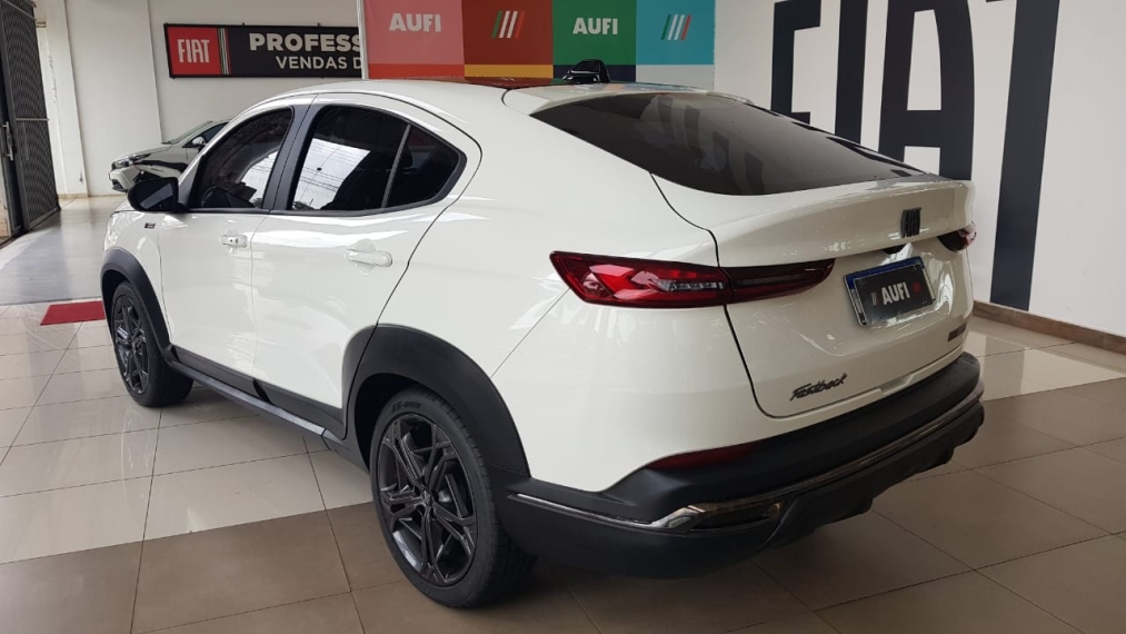 fiat fastback 1.3 turbo 270 flex limited edition at6 5p automatico 20235