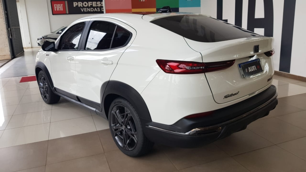 fiat fastback 1.3 turbo 270 flex limited edition at6 5p automatico 20233