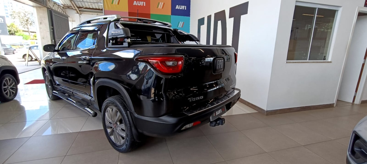 fiat toro 2.0 16v turbo diesel ranch 4wd at9 4p automatico 20205