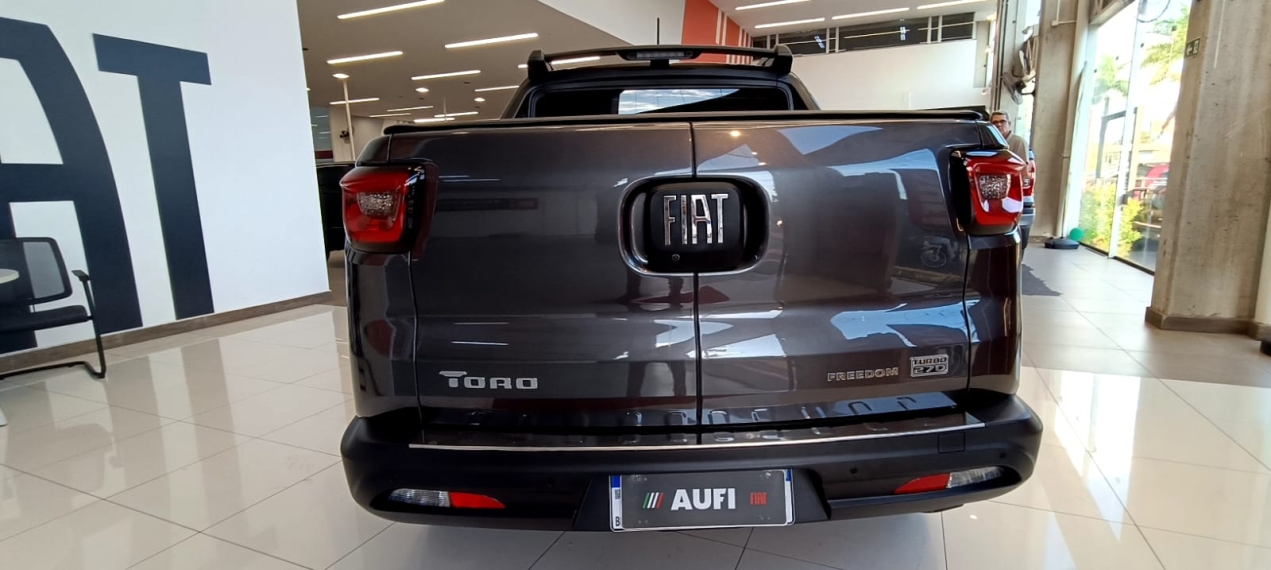 fiat toro 1.3 turbo 270 flex freedom at6 4p automatico 20233