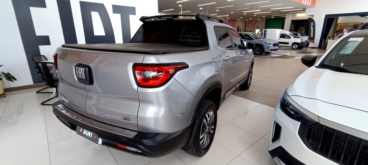 fiat toro 1.3 turbo 270 flex freedom at6 4p automatico 20224