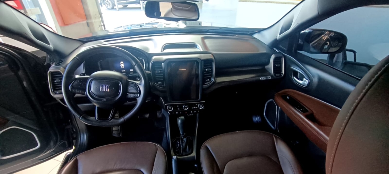 fiat toro 2.0 16v turbo diesel ranch 4wd at9 4p automatico 20236