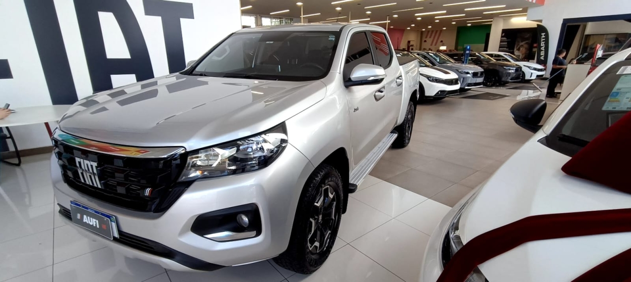 fiat titano 2.2 turbo diesel volcano 4x4 at8 2.0 4p automatico 20262