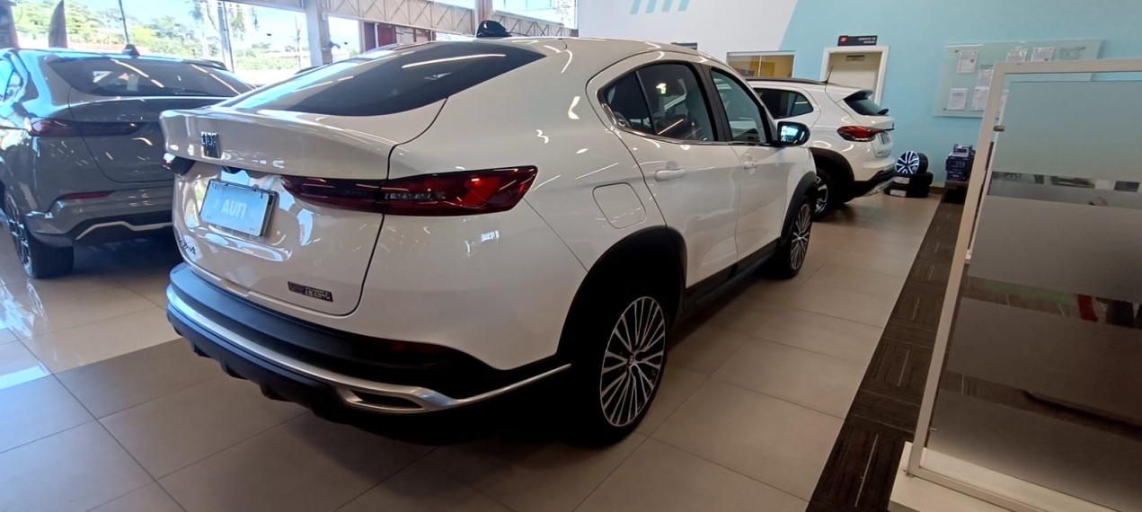 fiat fastback 1.3 turbo 270 flex limited edition at6 4p automatico 20245