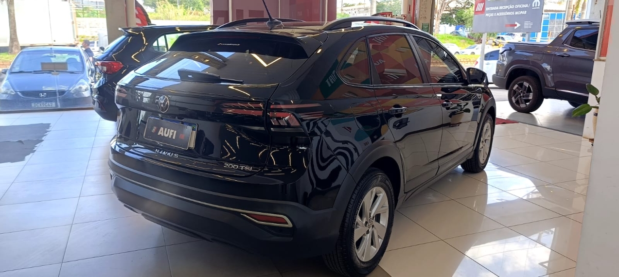 volkswagen nivus 1.0 200 tsi total flex comfortline automatico 4p 20244