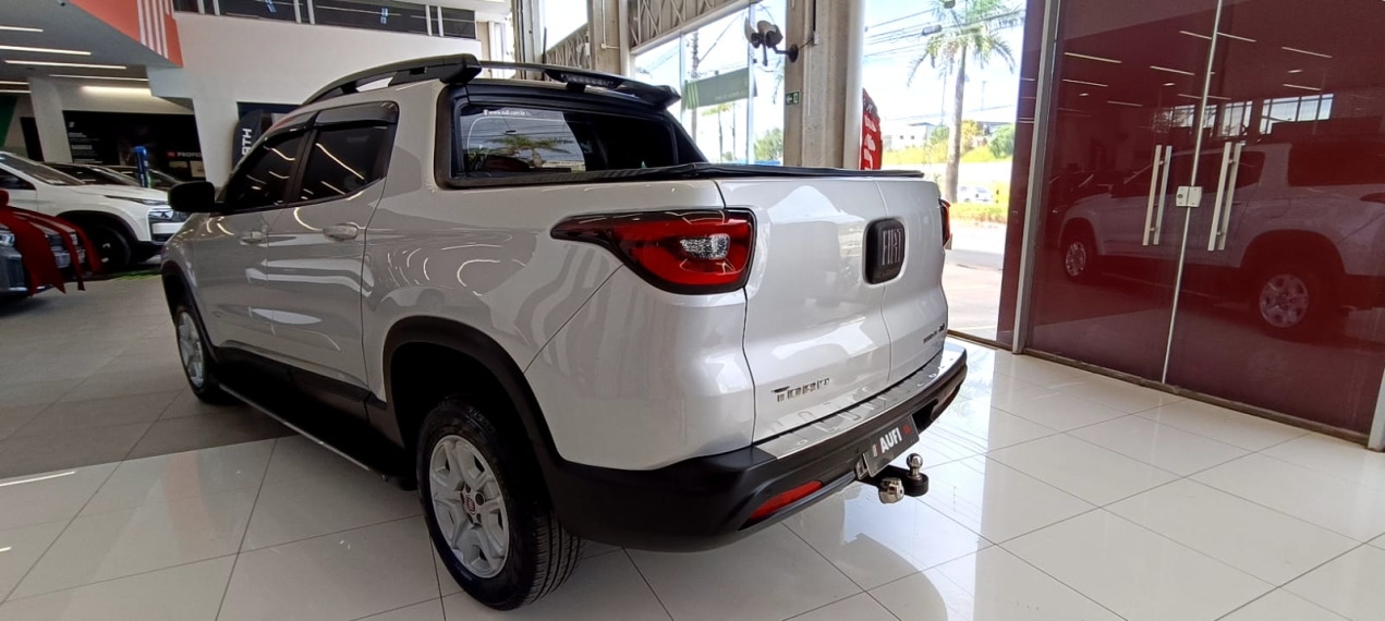 fiat toro 1.8 16v evo flex freedom at6 4p automatico 20175