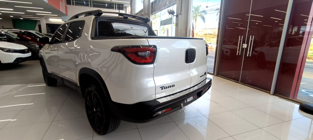 fiat toro 1.3 turbo 270 flex volcano at6 4p automatico 20254