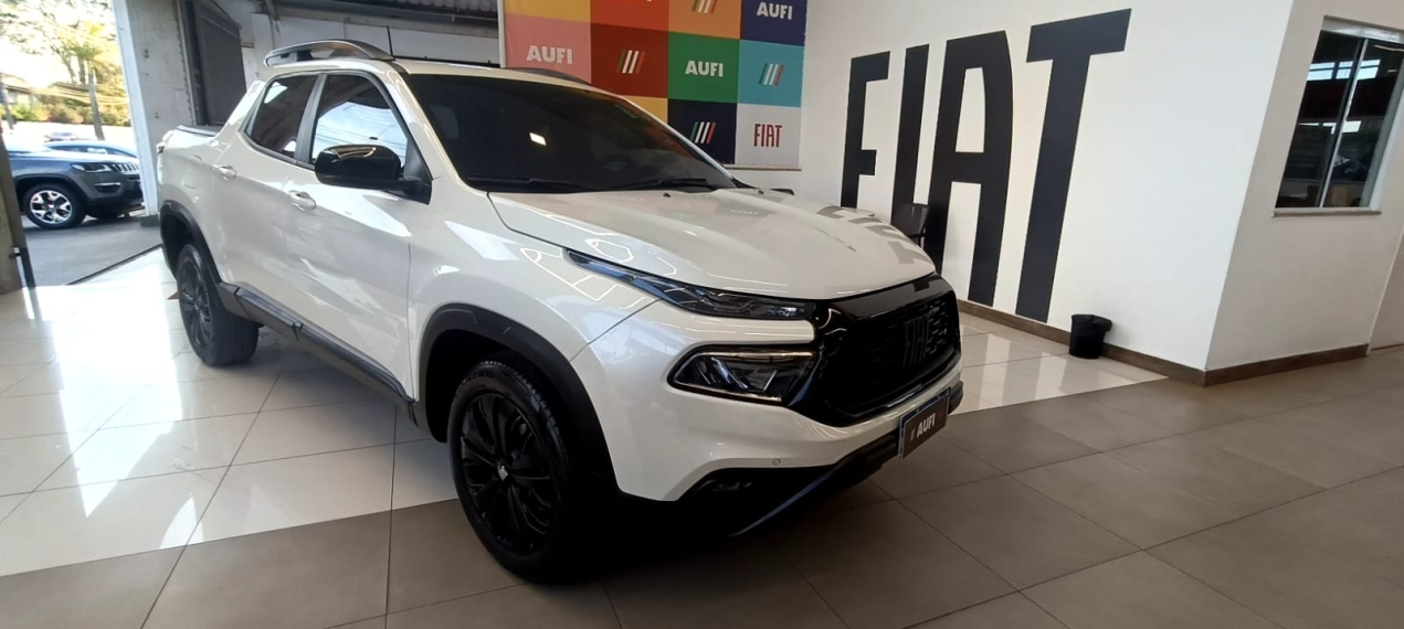 fiat toro 1.3 turbo 270 flex volcano at6 4p automatico 20252