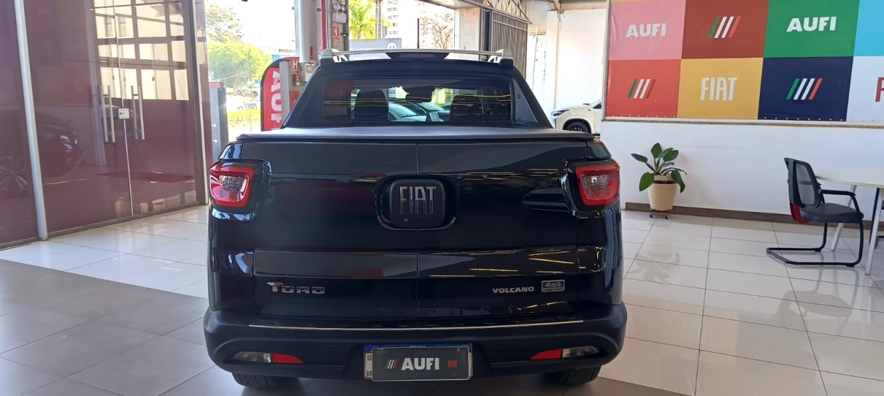 fiat toro 2.0 16v turbo diesel volcano 4wd at9 4p automatico 20243