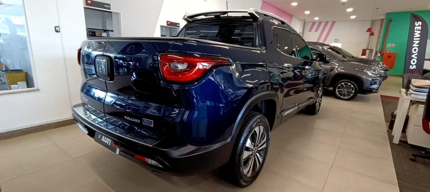 fiat toro 2.0 16v turbo diesel volcano 4wd at9 4p automatico 20224