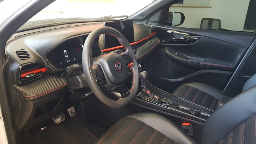 fiat fastback 1.3 turbo 270 flex abarth at6 4p automatico 20256