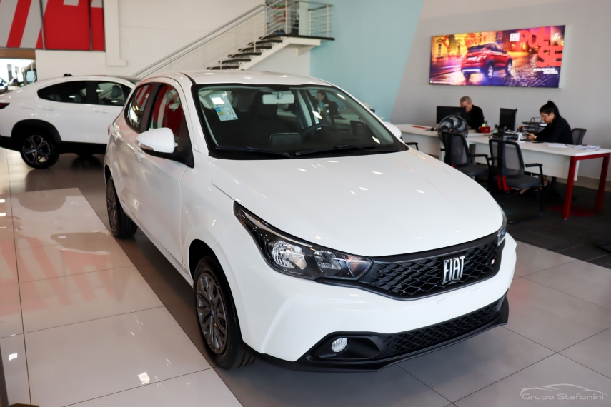 fiat argo 1.3 firefly flex drive cvt 4p automatico 2026 fiat argo 1.3 firefly flex drive cvt 4p automatico 2026